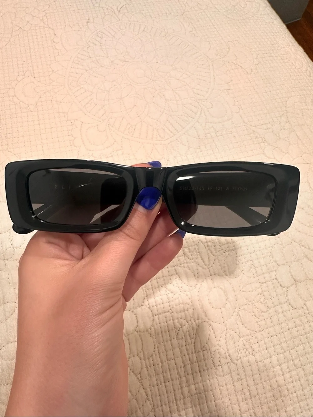 Elisa Johnson Flynn Sunglasses in Gloss Black